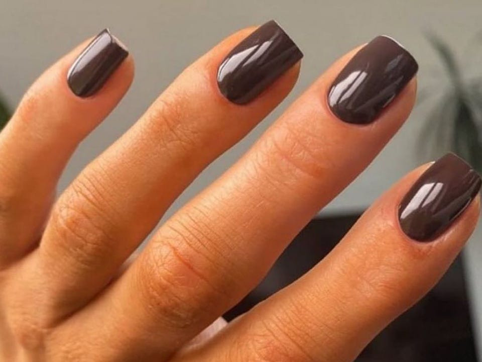 Salon Visual Idea Salon Visual Idea — Chocolate Brown Nails 2027