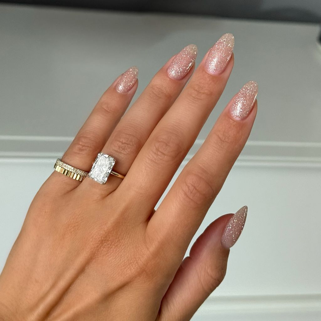 Glitter Visual Idea Glitter Visual Idea — Engagement Nails 2027