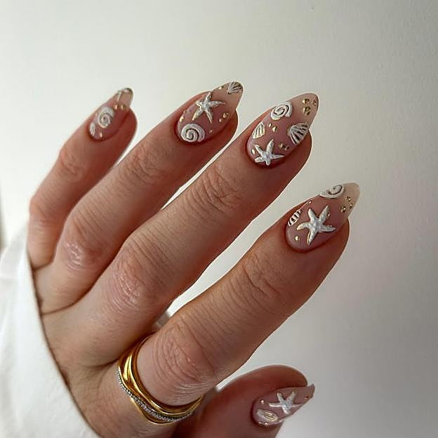 3D Starfish Pearl Stiletto Beach Nails 3D Starfish Pearl Stiletto Beach Nails — Simple Summer Nails 2027