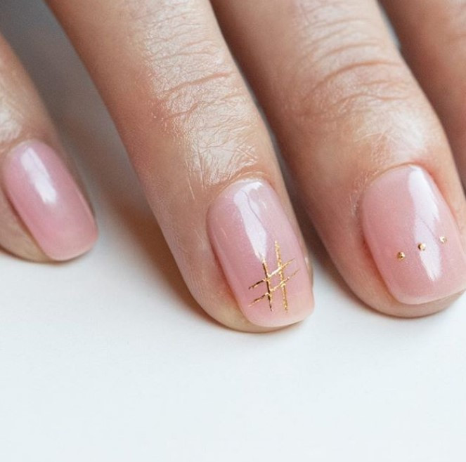 Thin Gold Lines Forming A Grid Gold Dots Visual Idea — Fall to Winter Nails 2026