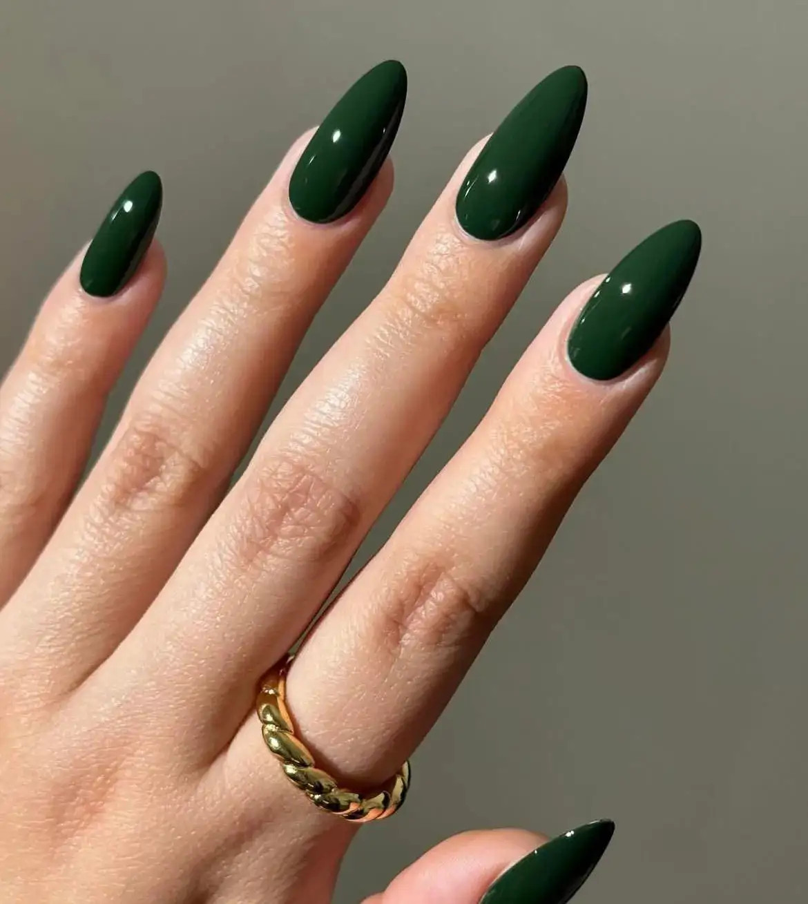 Deep Forest Green Glossy Almonds Deep Forest Green Glossy Almonds — Dark Nails 2027