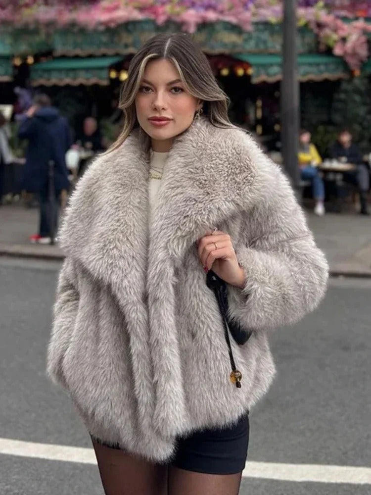 Light Grey Faux Fur Jacket with Shorts and Tights Light Grey Faux Fur Jacket with Shorts and Tights — Faux Fur Outfits 2027
