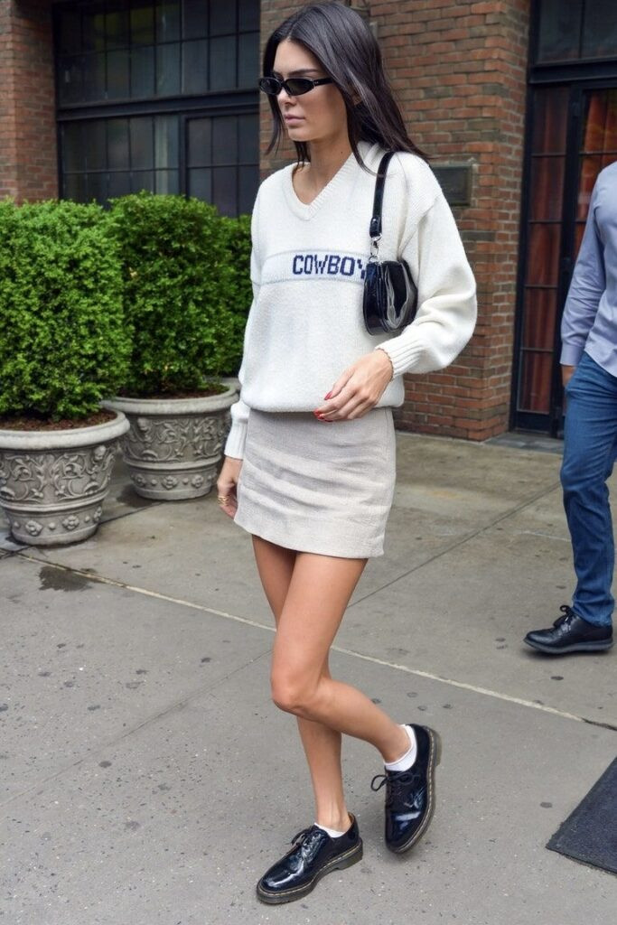 Smart and Simple: Mini Skirt, Sweater, and Patent Loafers — Chunky Loafers Outfits 2027