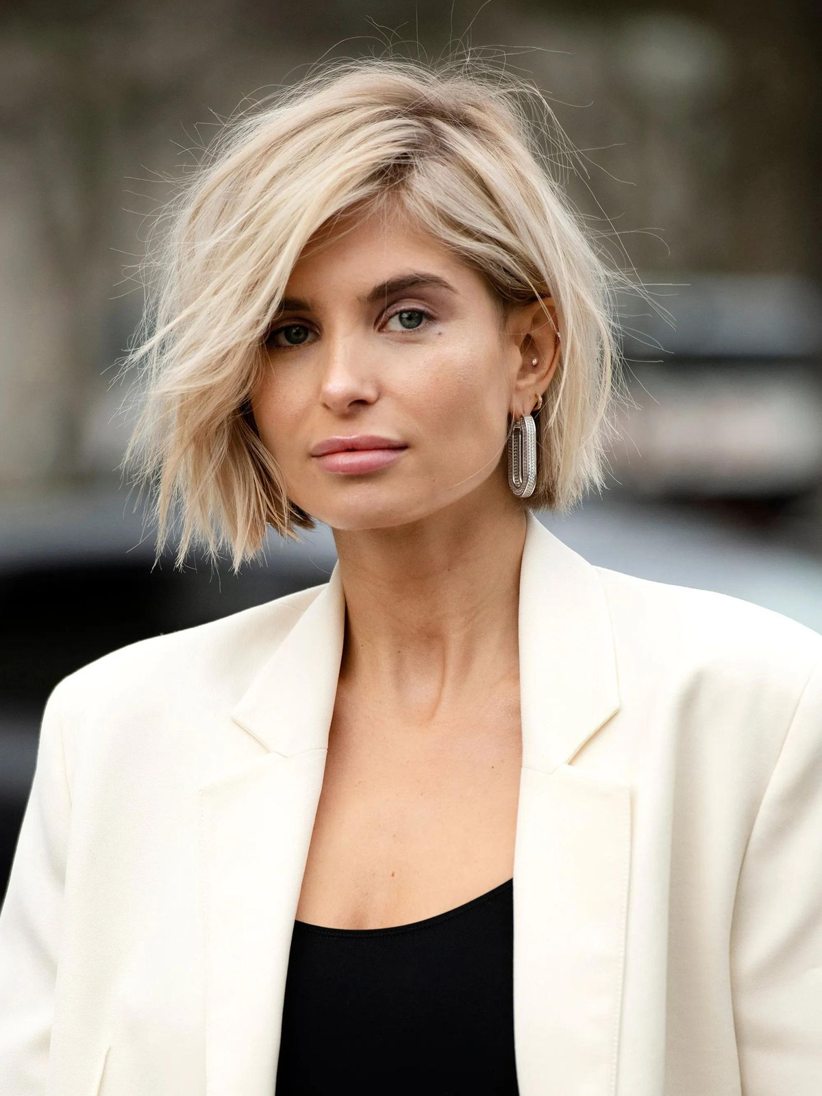 Ash Blonde Bob with Side Sweep Ash Blonde Bob with Side Sweep — Jaw Length Bob 2027