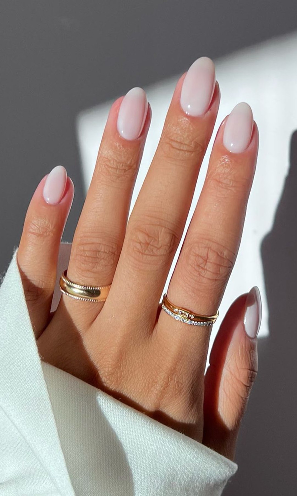 Refined Medium Oval Milky Pink Refined Medium Oval Milky Pink — Milky Pink Nails 2027