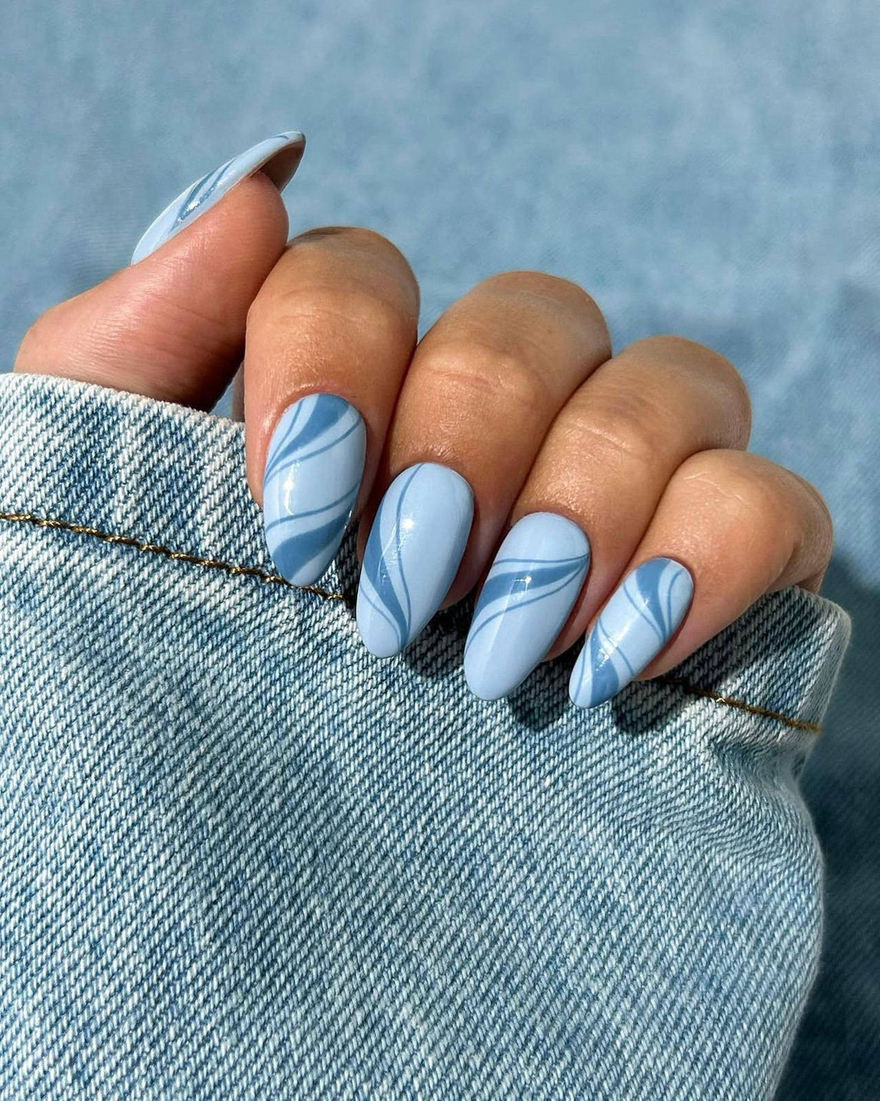 Medium Almond Marble Effect Medium Almond Marble Effect — Abstract Nails 2027