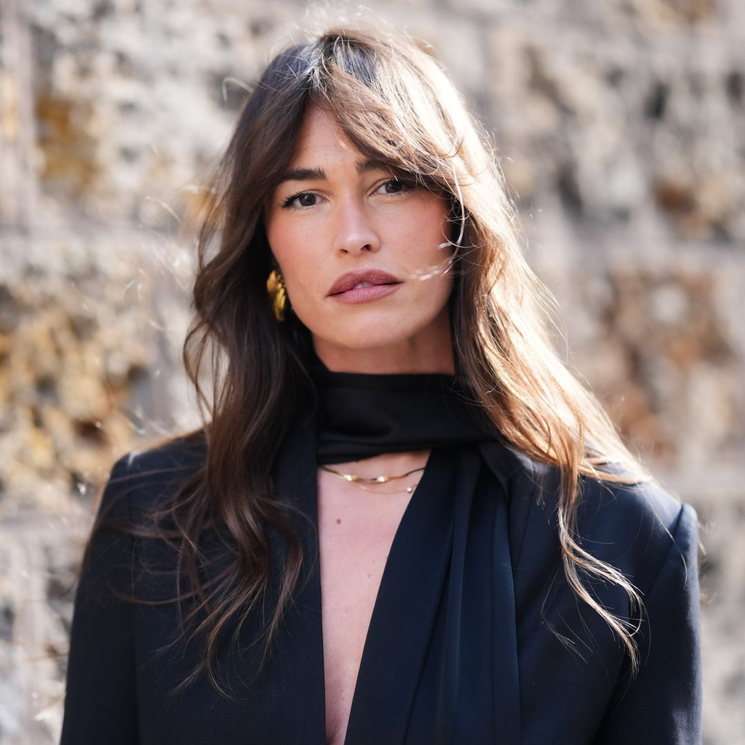 Long Layers Visual Idea — Bold Bangs 2027