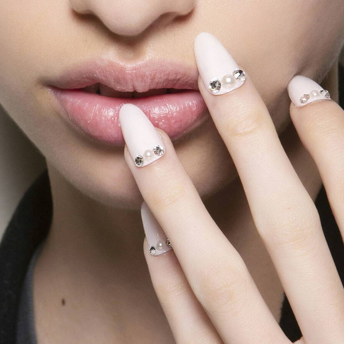 Formal Event Party Visual Idea Formal Event Party Visual Idea — Concert Nails 2027
