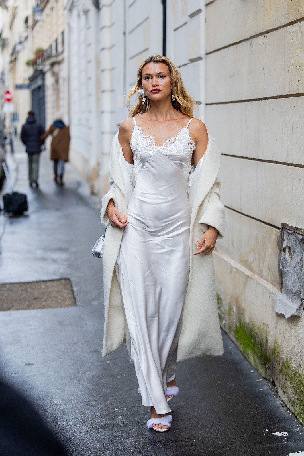 Glamorous Casual Evening: White Satin Slip Dress with Faux Fur Coat Glamorous Casual Evening: White Satin Slip Dress with Faux Fur Coat — Satin Dresses 2027