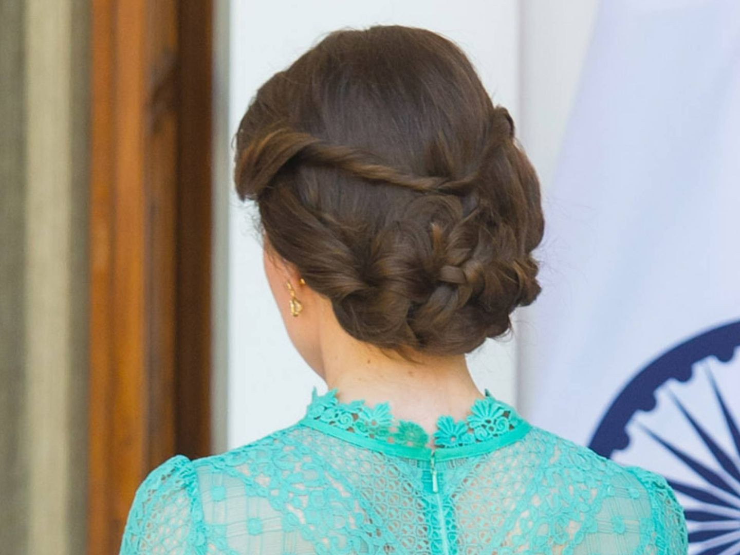 Medium Brown Visual Idea — Greece Hairstyles 2027