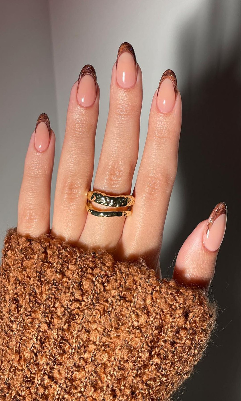 Glossy Visual Idea Glossy Visual Idea — Chocolate Brown Nails 2027