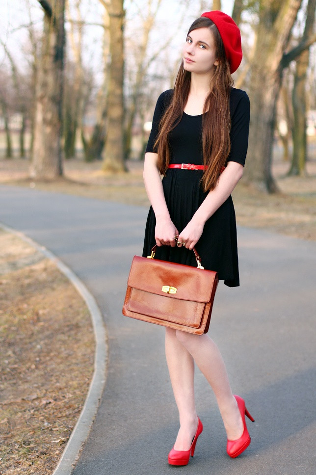 Smart Casual: Red Beret with Black Dress and Red Heels Smart Casual: Red Beret with Black Dress and Red Heels — Beret Outfits 2027