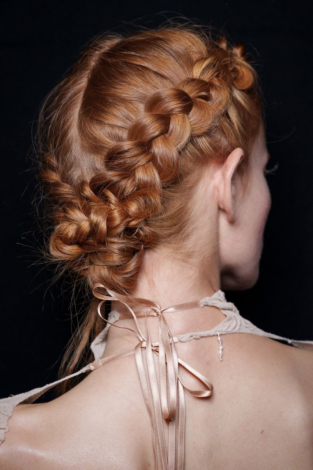 Red Visual Idea Red Visual Idea — Festival Braids 2027