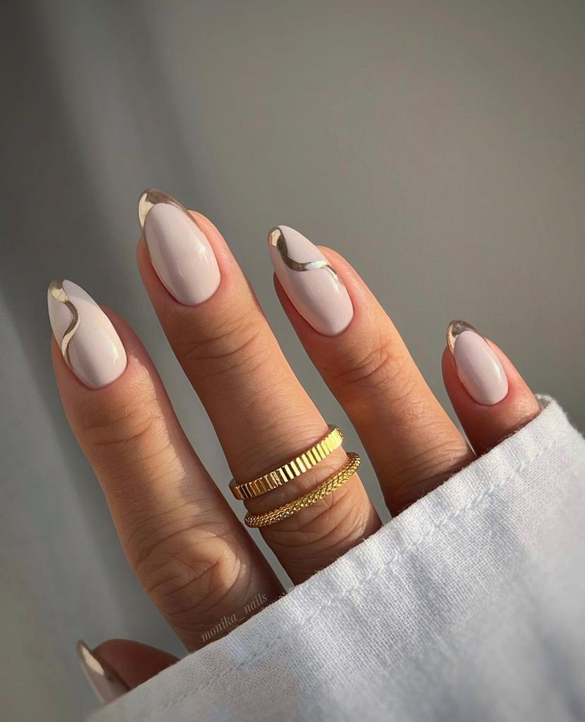 Glossy Visual Idea Glossy Visual Idea — Bridesmaid Nails 2027