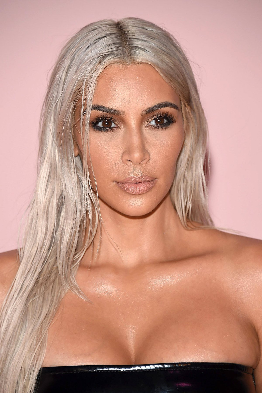 Straight Wet Look Visual Idea — Blonde Hair Colors 2027