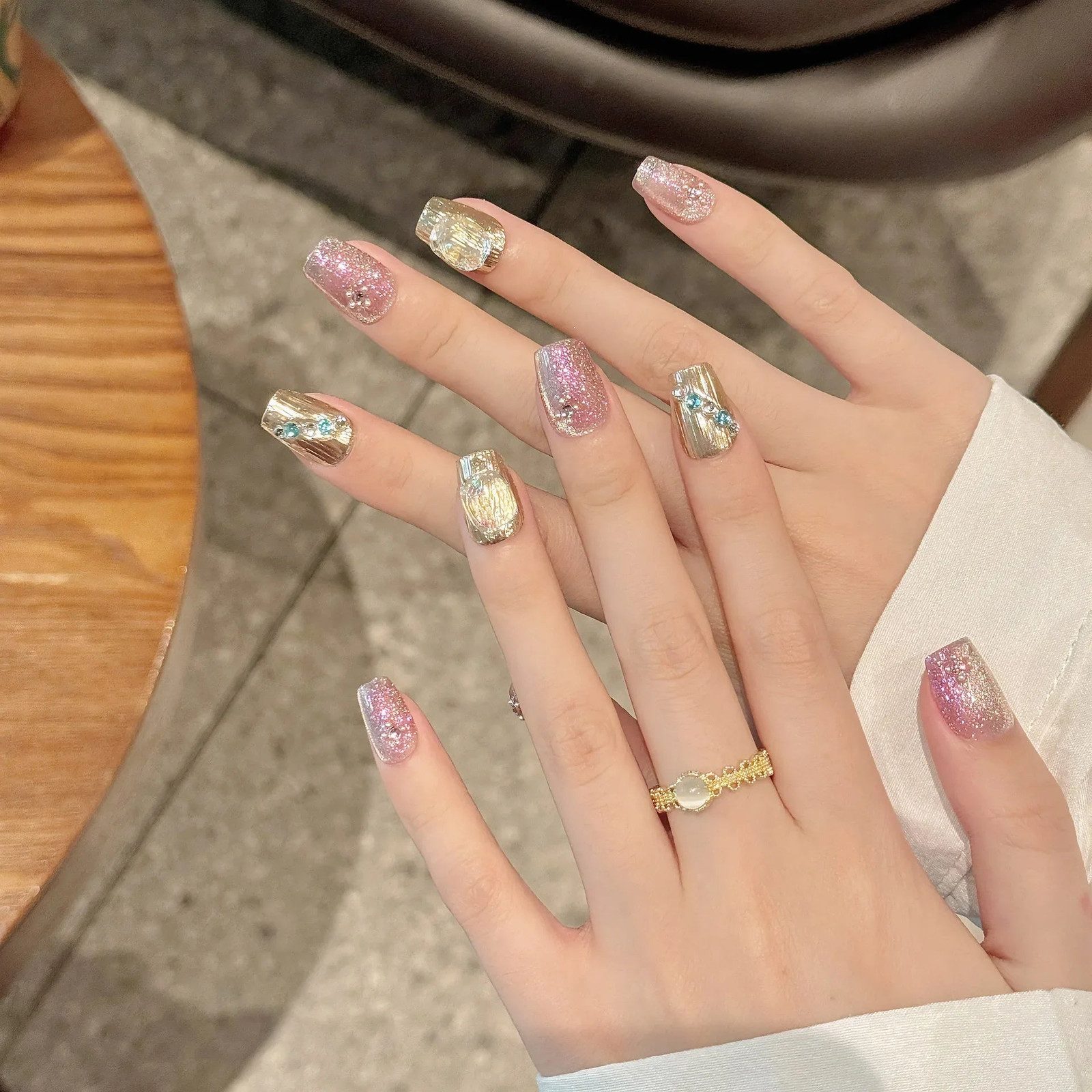 Visual Idea Visual Idea — Press On Nails 2027