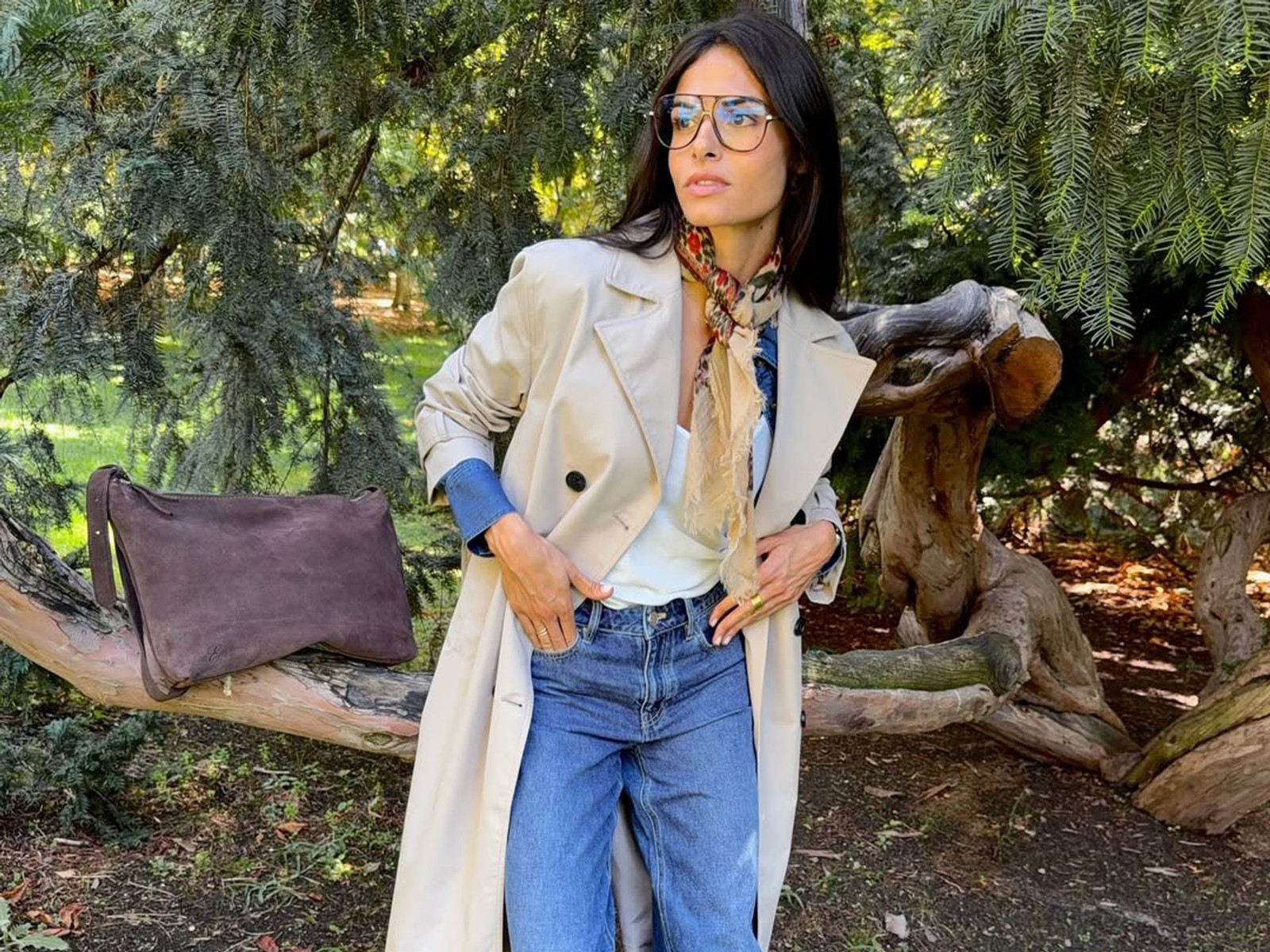 Layered Spring Look with a Classic Beige Trench Coat Layered Spring Look with a Classic Beige Trench Coat — Spring Teacher Outfits 2027