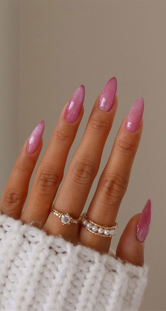 Cat-Eye Glittery Visual Idea Cat-Eye Glittery Visual Idea — Nail Extensions 2027