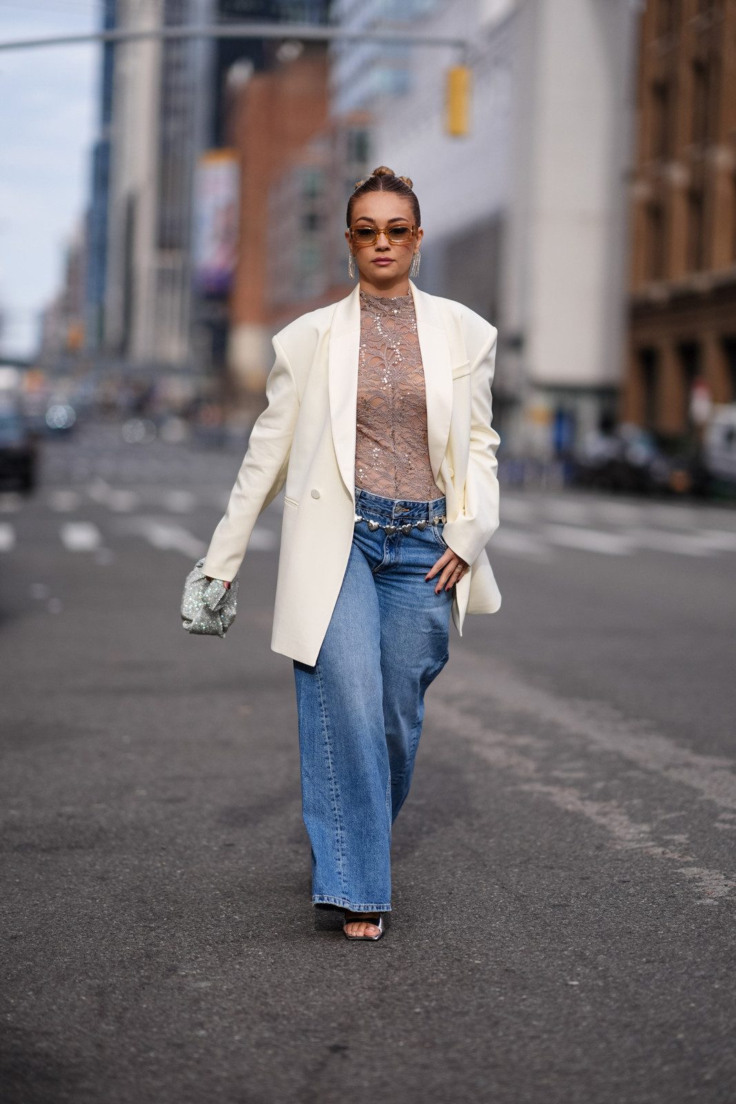 Effortless Chic: Oversized White Blazer and Blue Jeans Effortless Chic: Oversized White Blazer and Blue Jeans — Spring Outfits 2027 with Blazer