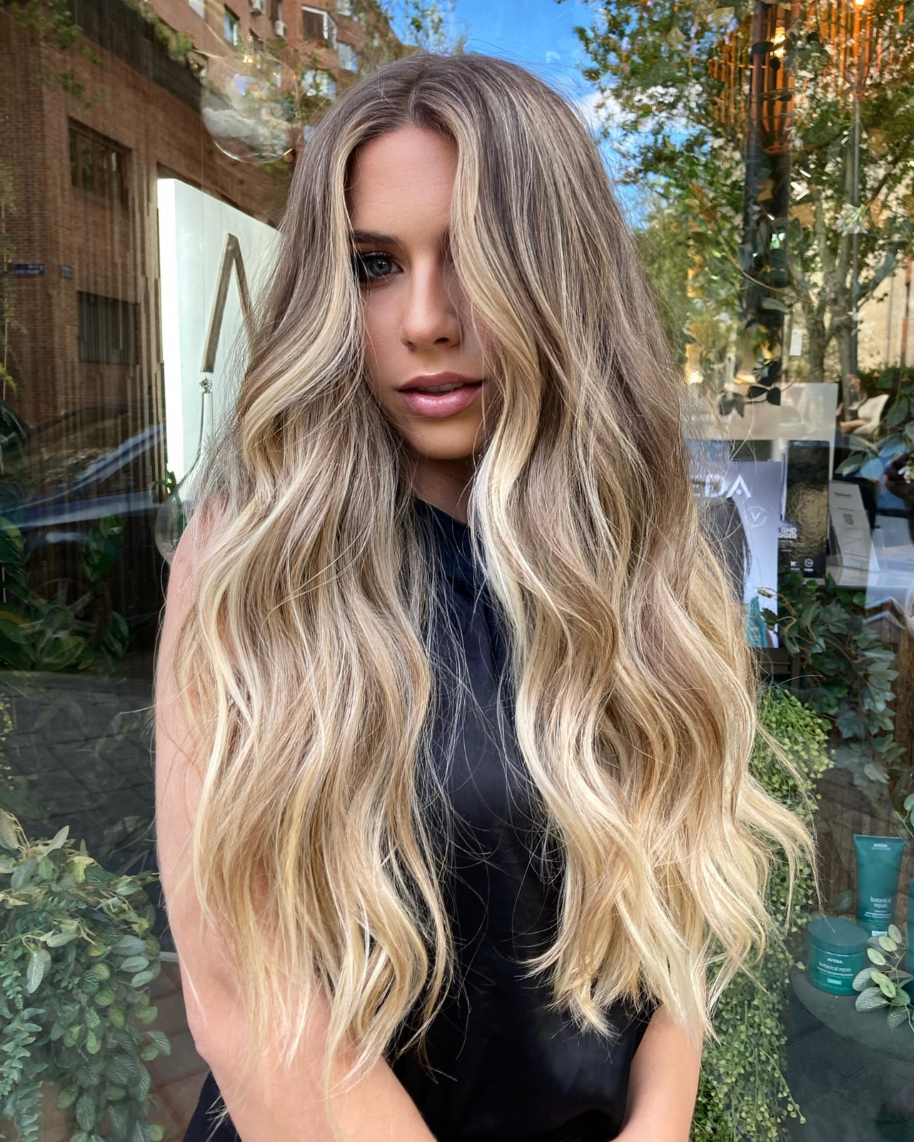 Wavy Blowout Visual Idea Wavy Blowout Visual Idea — Balayage 2027