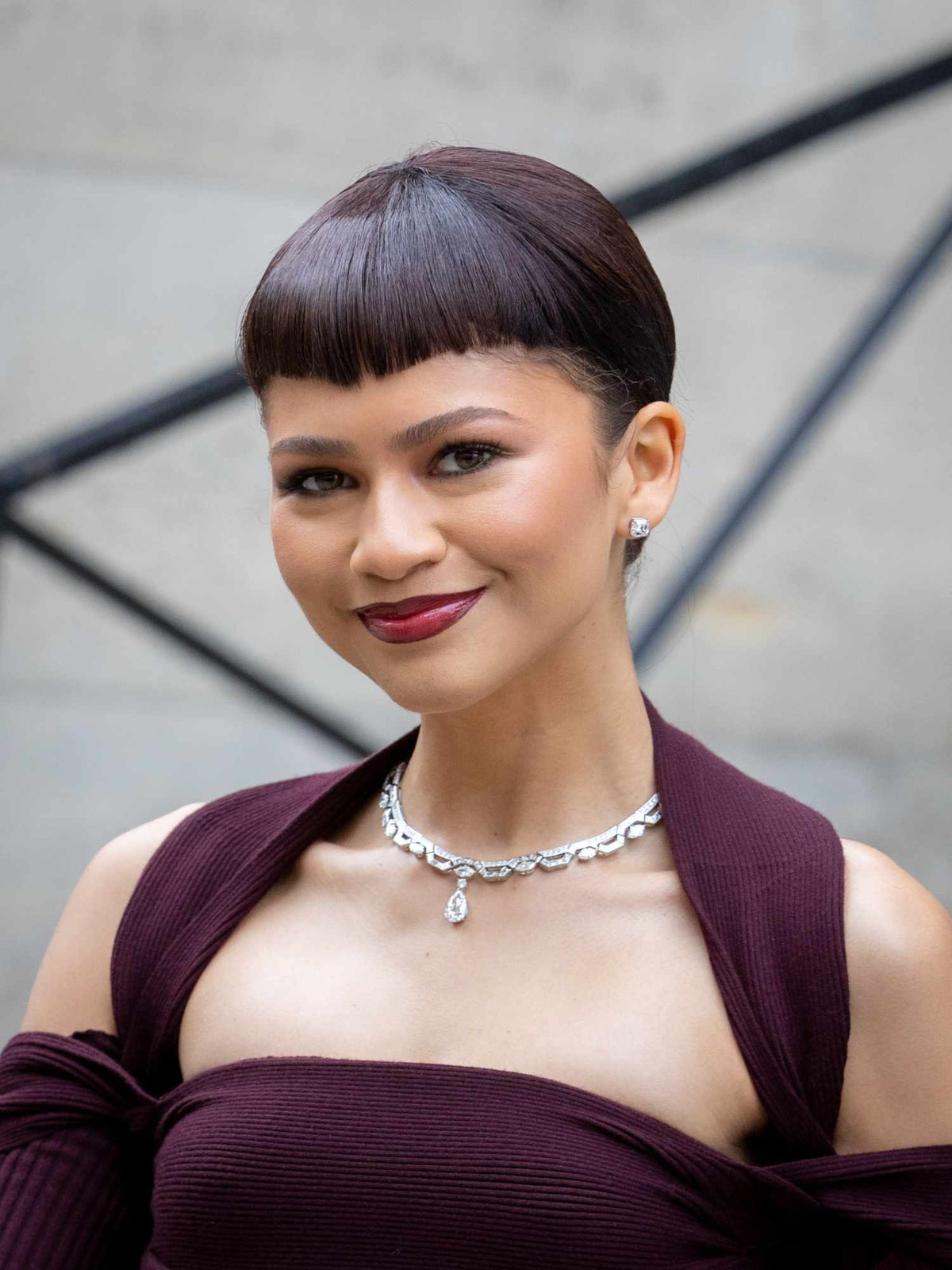Ear Dark Brown Blunt Bowl Cut With Baby Bangs Ear Dark Brown Blunt Bowl Cut With Baby Bangs — Baby Bangs 2027