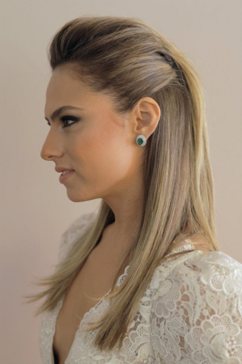 Collarbone Visual Idea — Prom Hairstyles 2027