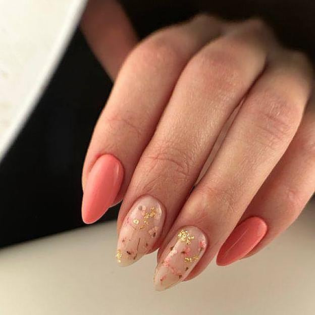 Embedded Dried Flowers and Gold Flakes with Coral Pink Embedded Dried Flowers and Gold Flakes with Coral Pink — Floral Acrylic Nails 2027