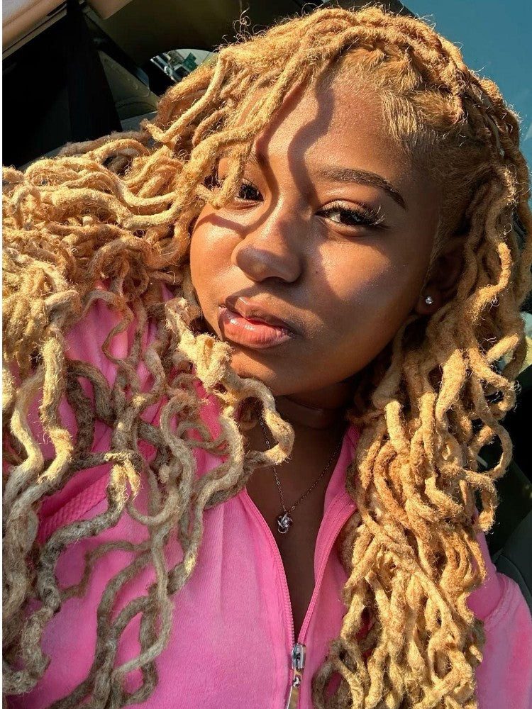 No Bangs Loose Honey Blonde Locs No Bangs Loose Honey Blonde Locs — Honey Blonde Locs 2027