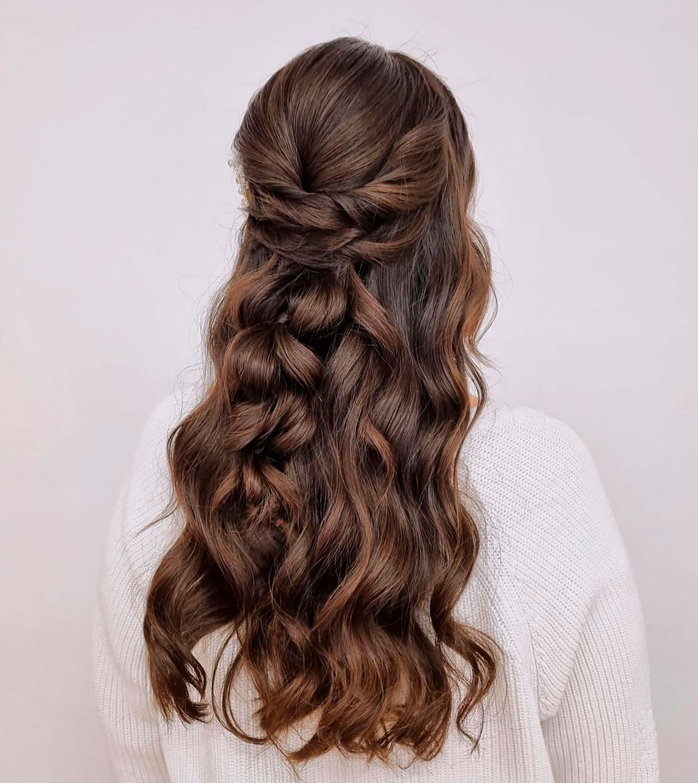Visual Idea — A Long Christmas Braids 2026
