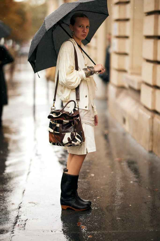 Neat Dark Blonde Wavy Hair — Rainy Day Hairstyles 2027