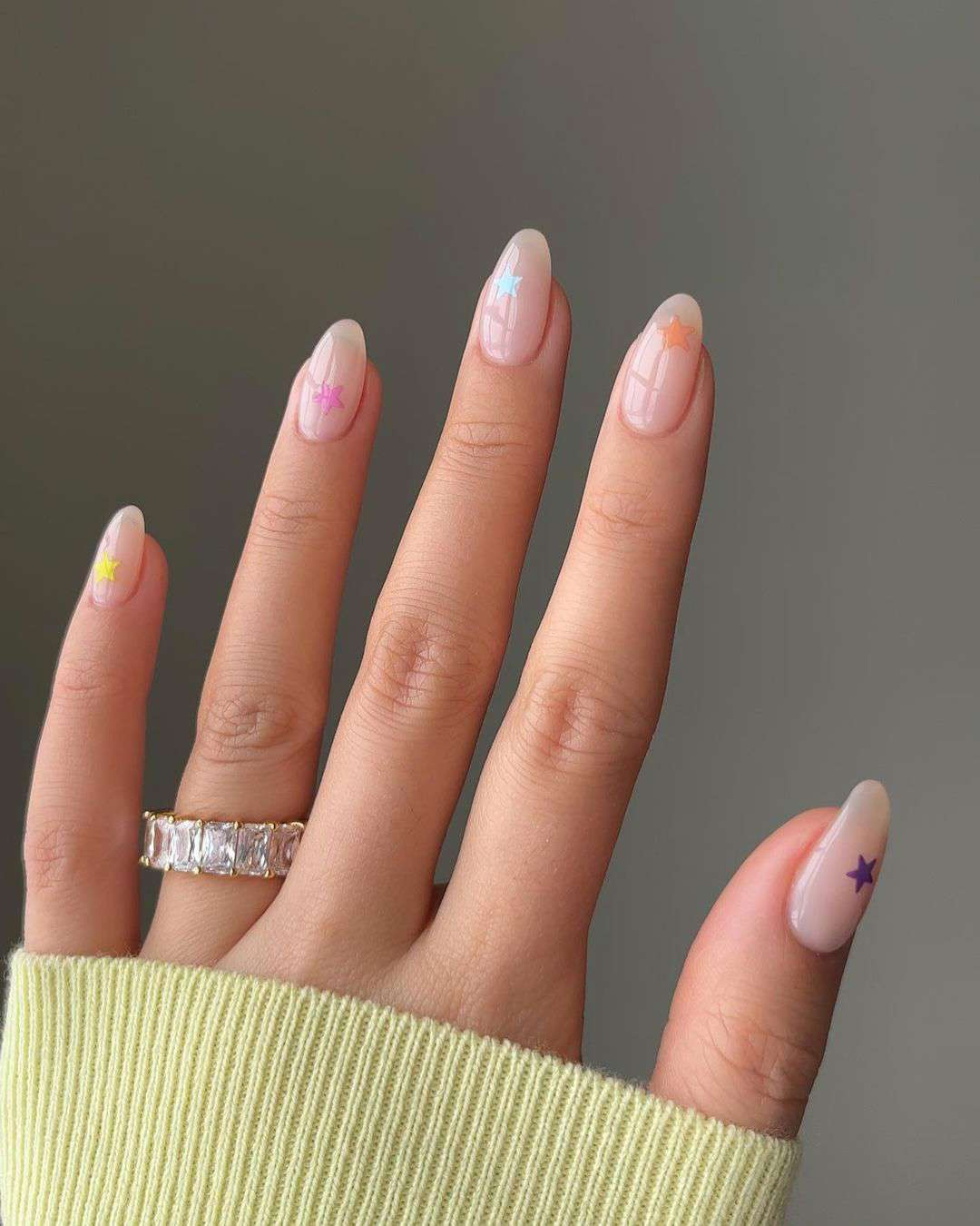 Small Pastel Stars On Accent Nails Visual Idea Small Pastel Stars On Accent Nails Visual Idea — Nails 2027 for Blondes