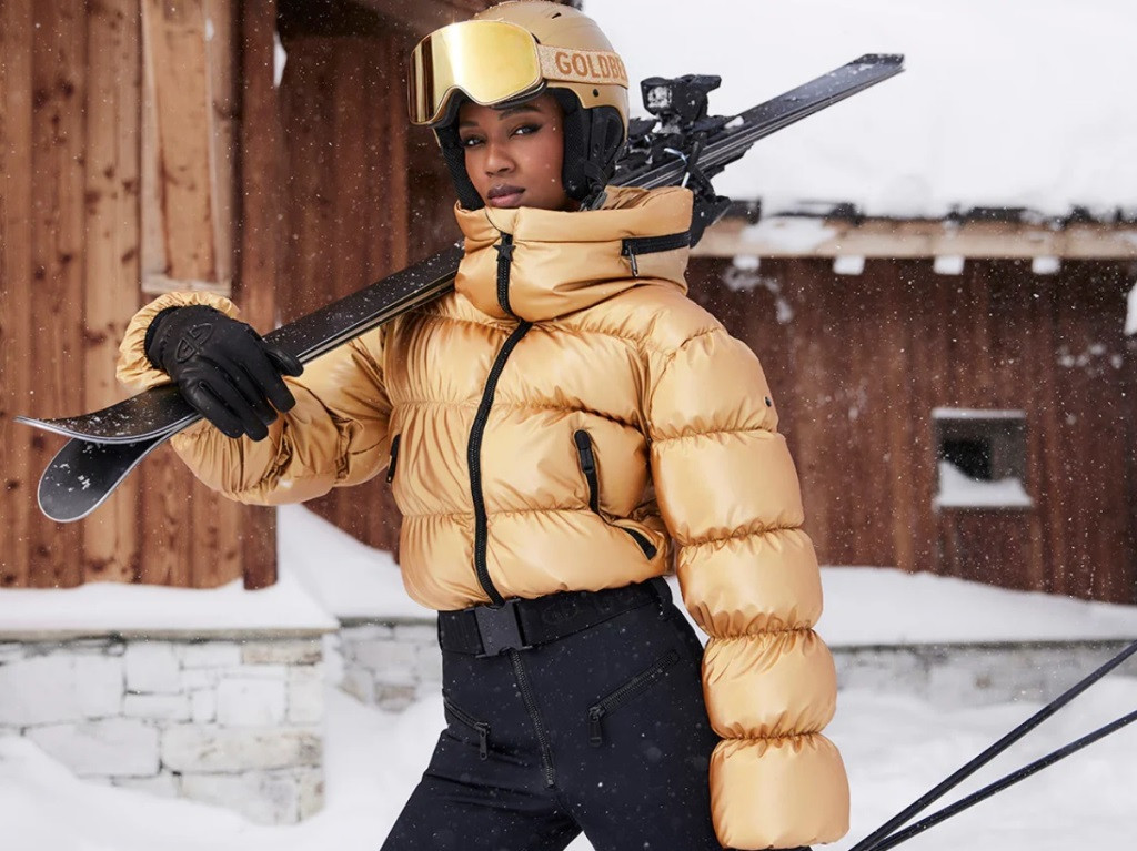 Shiny Gold Puffer with Matte Black Ski Pants Shiny Gold Puffer with Matte Black Ski Pants — Apres Ski Outfits 2027
