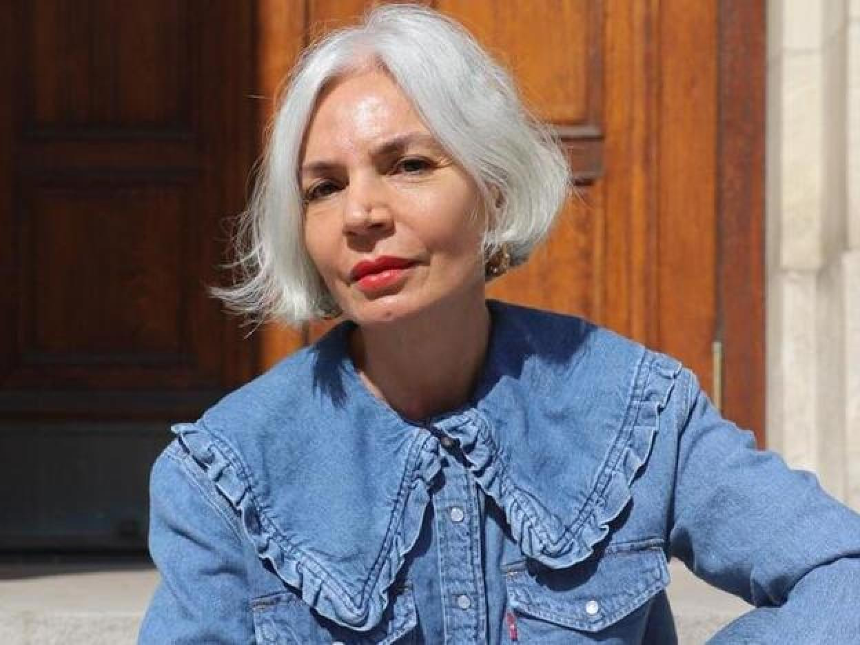 Striking Natural Grey Bob Striking Natural Grey Bob — Chin Length Bob 2027