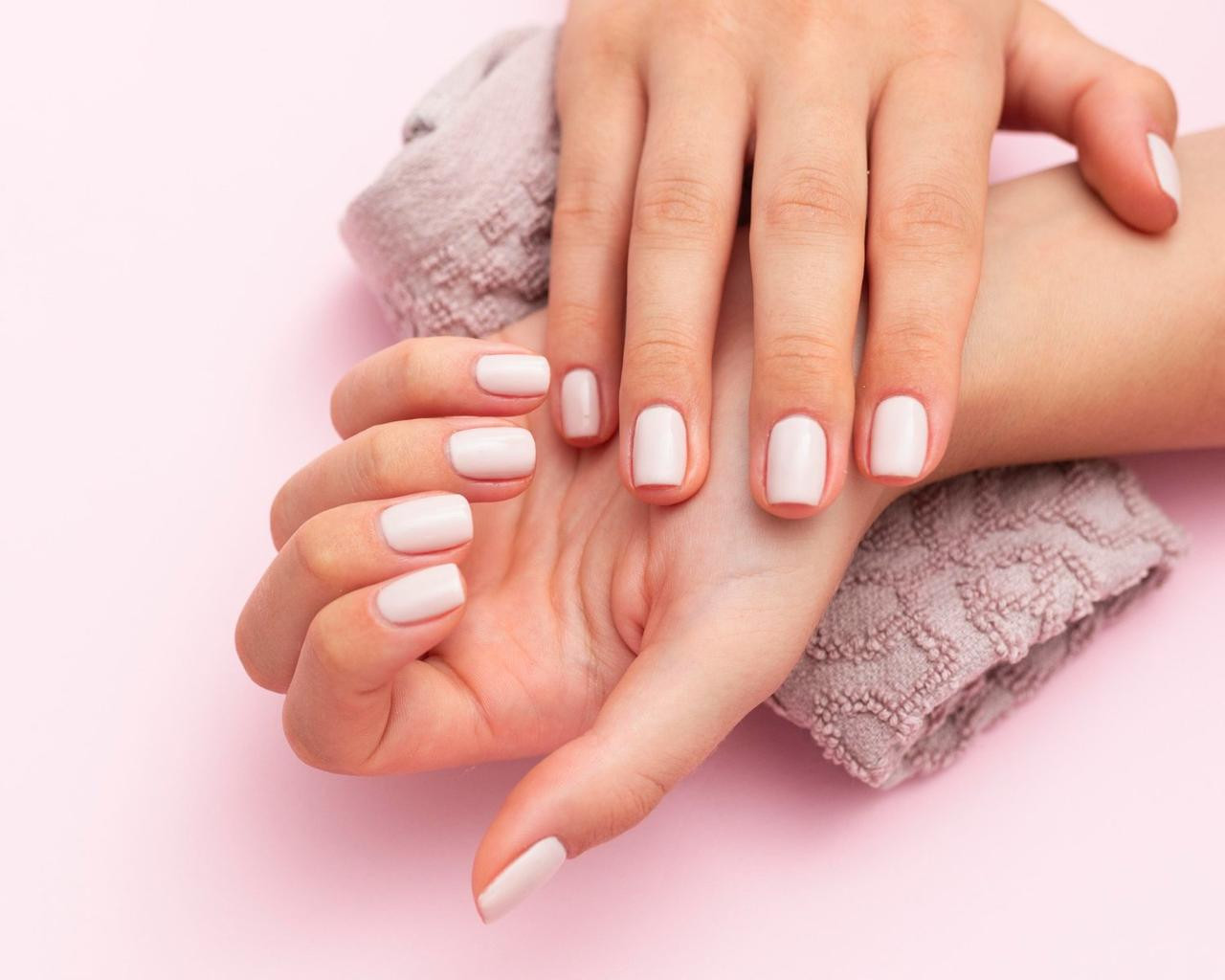 Glossy Soft White Square Nails Glossy Soft White Square Nails — Spring Square Nails 2027