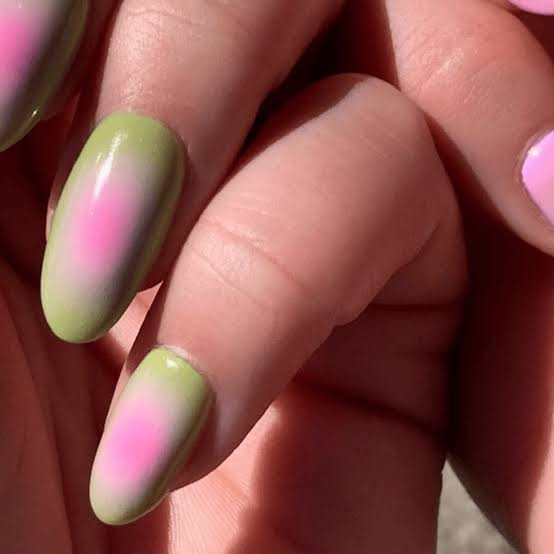 Glossy Visual Idea — Aura Nails 2027
