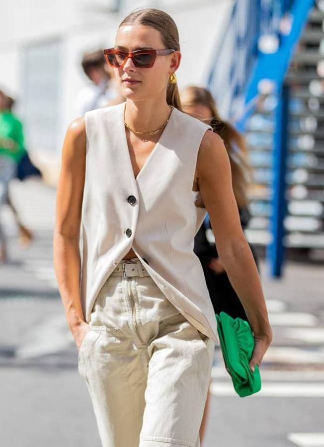 Smart Casual Outfit Idea Smart Casual Outfit Idea — Scandi Outfits 2027
