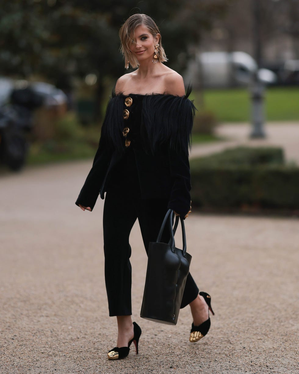 Black Velvet Jacket with Fur Trim: Evening Elegance for Formal Business Black Velvet Jacket with Fur Trim: Evening Elegance for Formal Business — Business Professional Outfits 2027