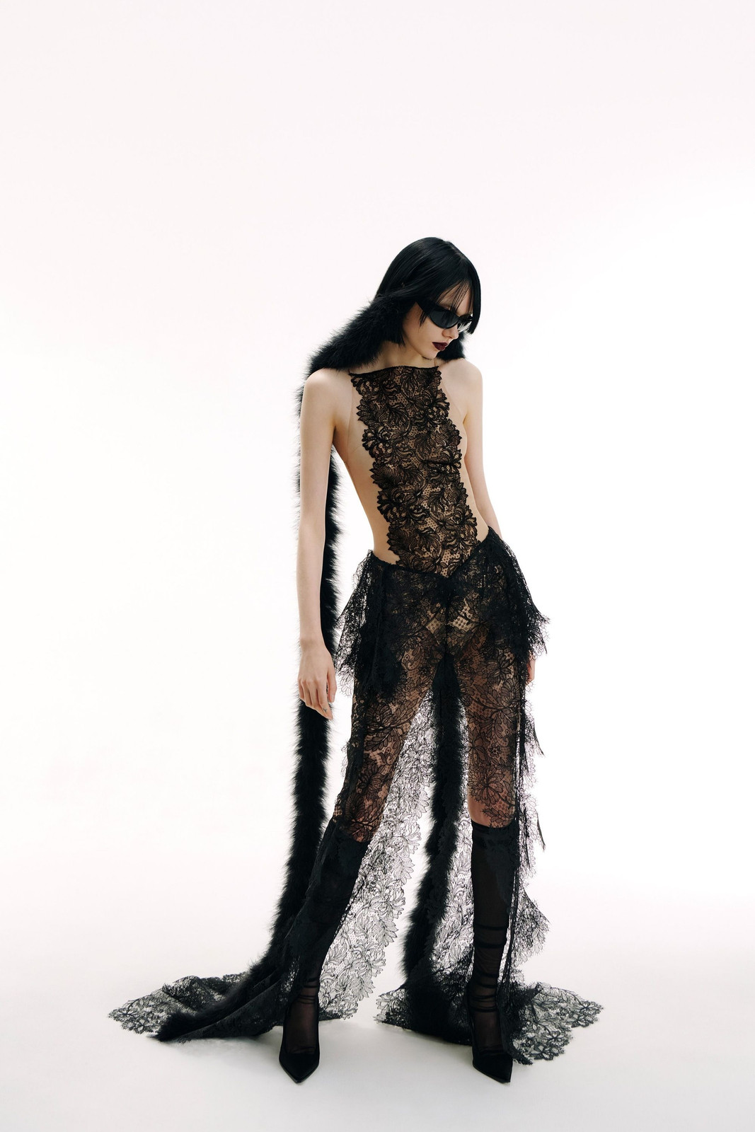 Avant-Garde Allure: Lace Bodysuit and Fur Stole Rockstar Girlfriend Outfits 2027