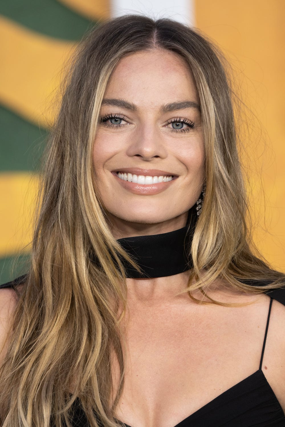 Chest-Length Visual Idea — Golden Blonde 2027
