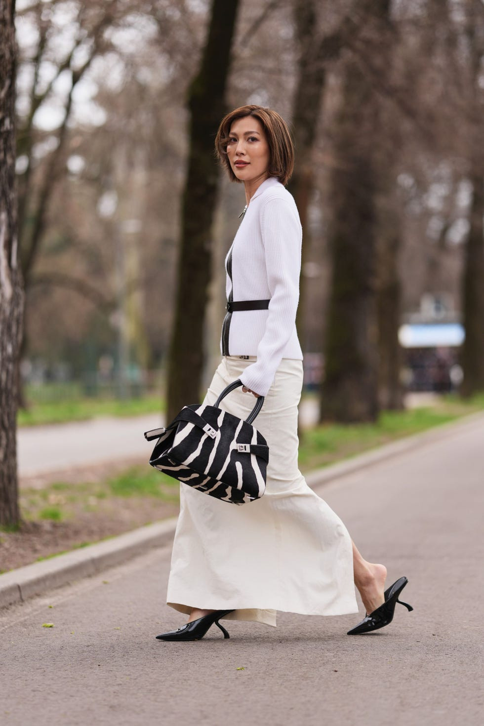 Fitted Cardigan and Long Skirt with a Statement Handbag Fitted Cardigan and Long Skirt with a Statement Handbag — Spring Casual Outfits 2027