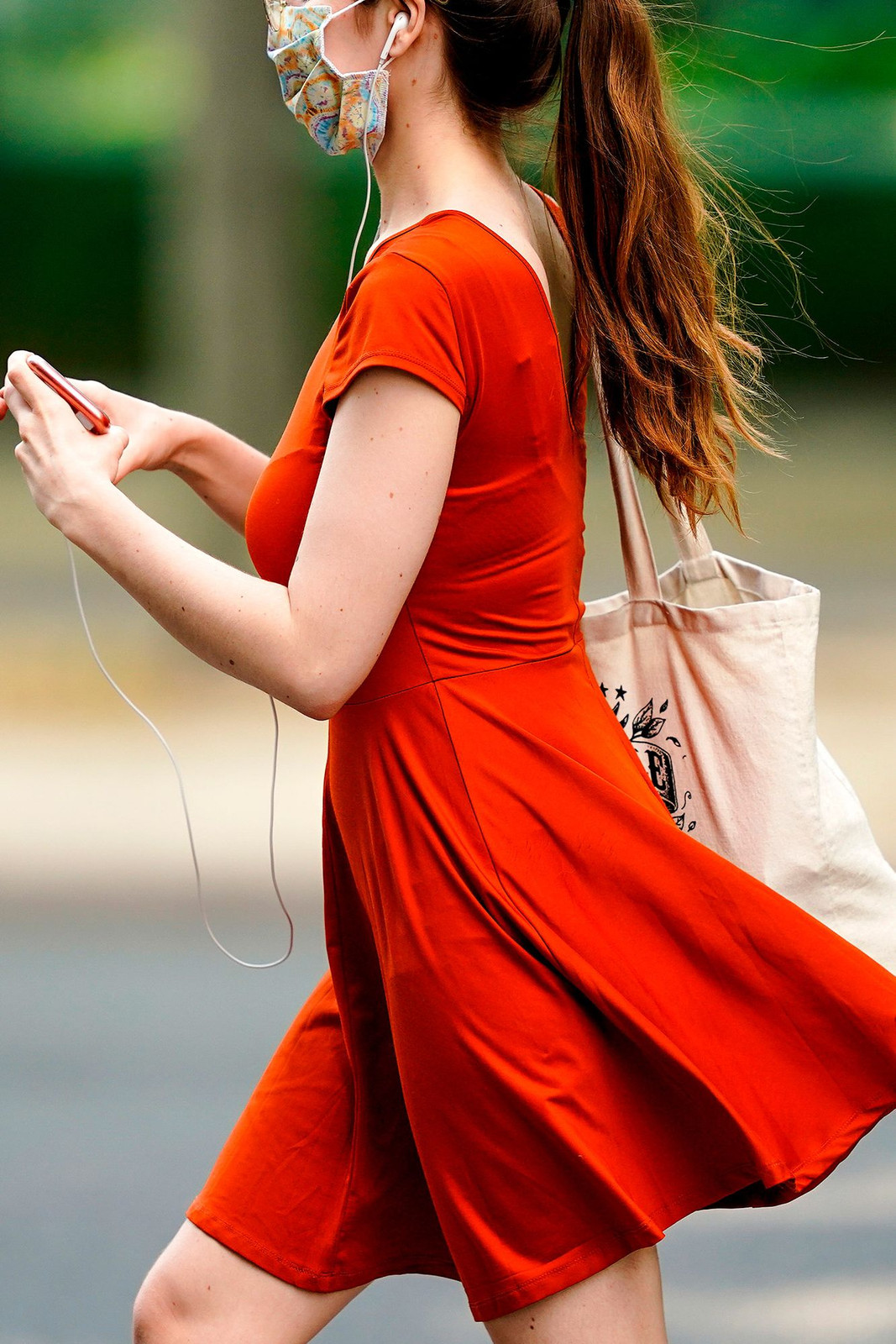 Reddish Brown Visual Idea — Summer Ponytails 2027