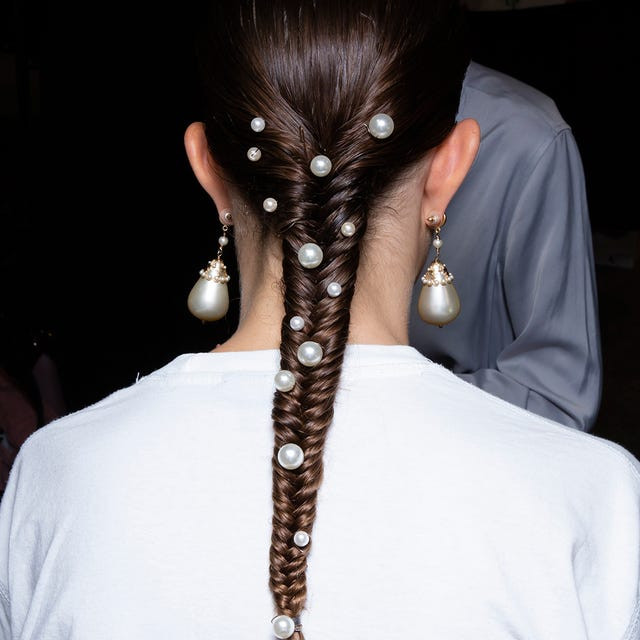 Dark Brown Visual Idea Dark Brown Visual Idea — Christmas Braids 2026