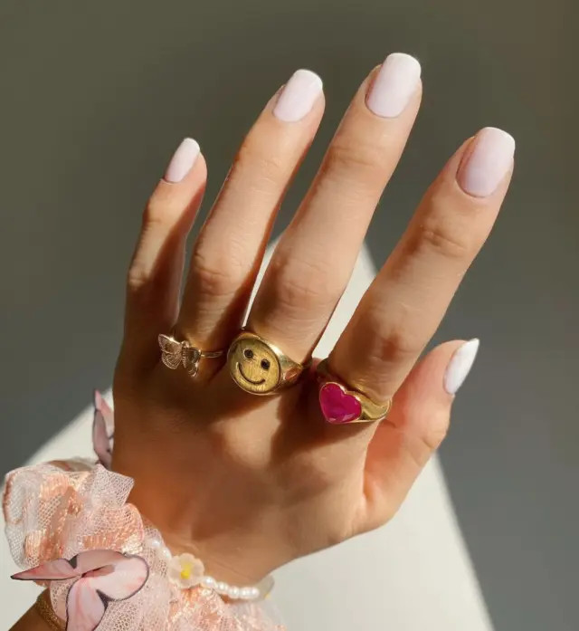 Pale Milky White Glossy Square Nails Pale Milky White Glossy Square Nails — Simple Summer Nails 2027