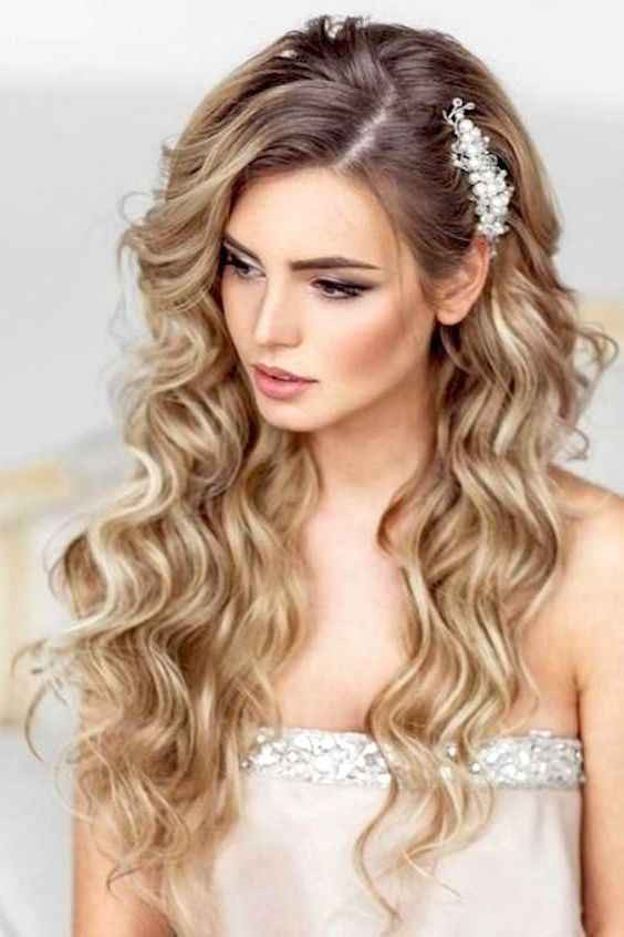 Mid-Back Visual Idea — Bachelorette Hairstyles 2027