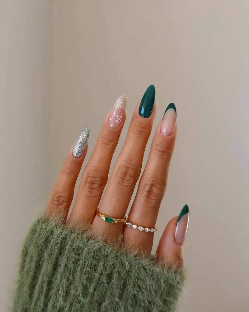 Glossy Visual Idea Glossy Visual Idea — Christmas Almond Nails 2026