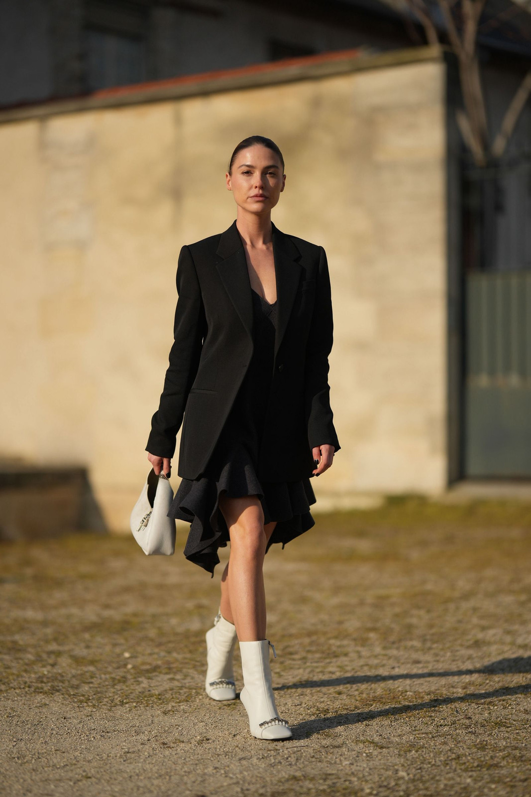 Ruffled Mini Dress with Blazer and White Pointed-Toe Boots Ruffled Mini Dress with Blazer and White Pointed-Toe Boots — Dress 2027 with Boots Outfit