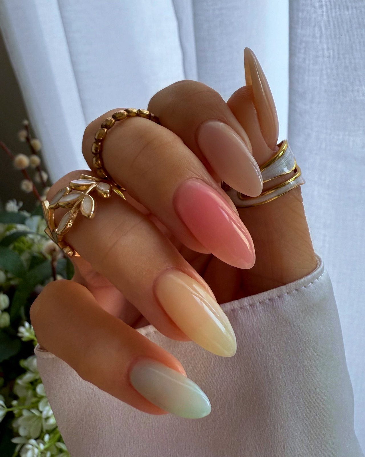 Uñas pastel de primavera: 22 ideas de manicuras elegantes y femeninas | Glamour