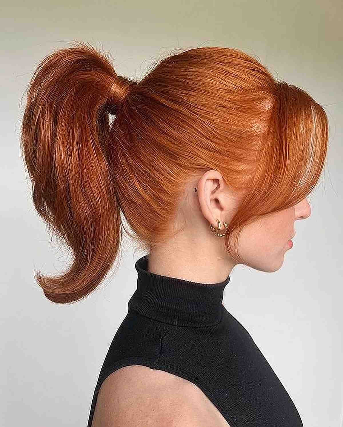 High Copper Red Pony With Curtain Bangs High Copper Red Pony With Curtain Bangs — Sleek Ponytail 2027