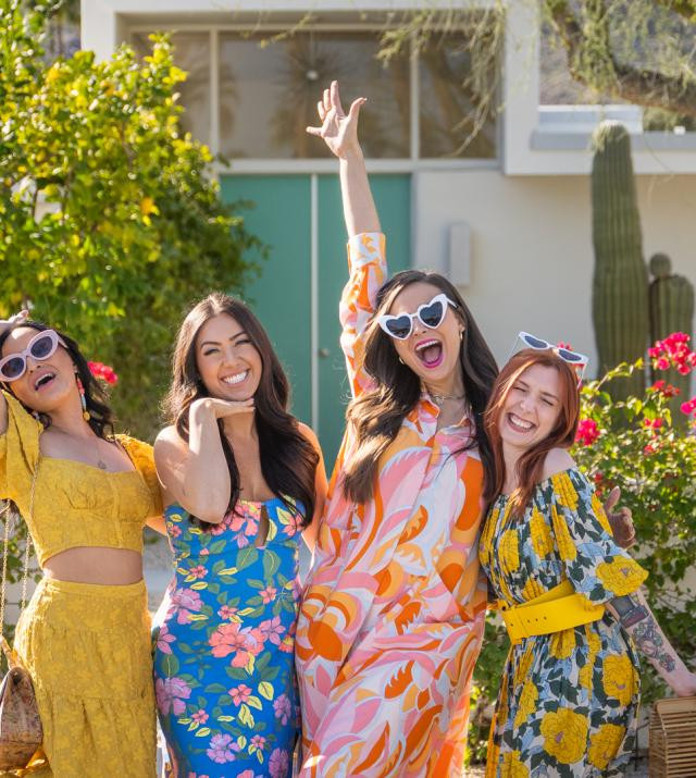 Bold Floral Maxi Skirt for a Vibrant Daytime Look Bold Floral Maxi Skirt for a Vibrant Daytime Look — Palm Springs Outfits 2027