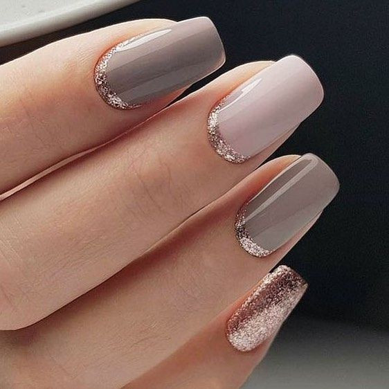 Glossy Polish Glitter Glitter French Tip Short Square Glossy Polish Glitter Glitter French Tip Short Square — Nude Wedding Nails 2027